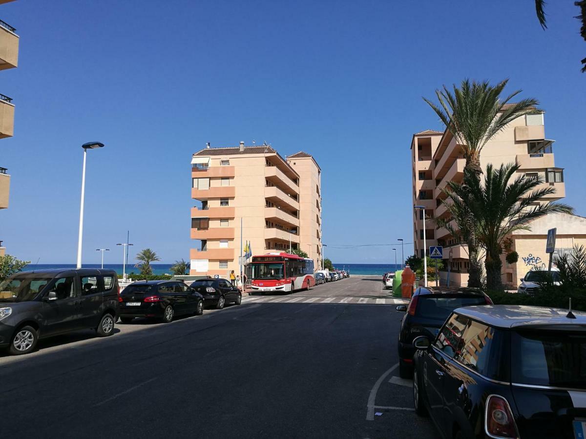 Una Ventana Al Mar ตอร์เรเวียคา ภายนอก รูปภาพ